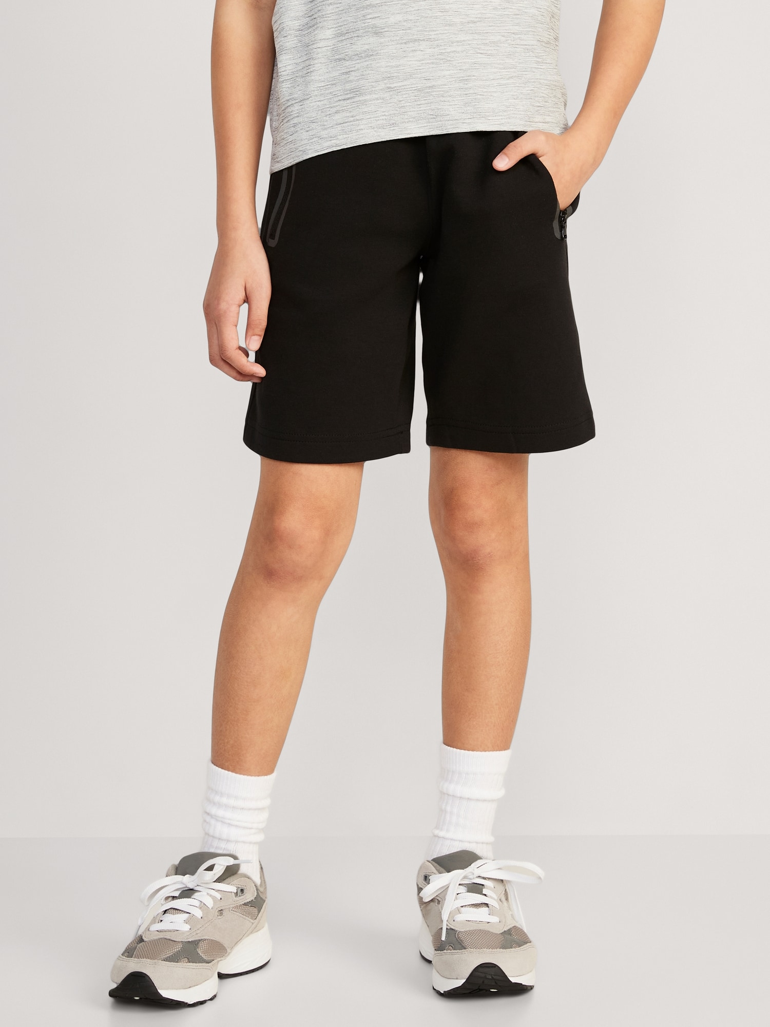 Old Navy Dynamic Fleece Performance Shorts for Boys (At Knee) black. 1
