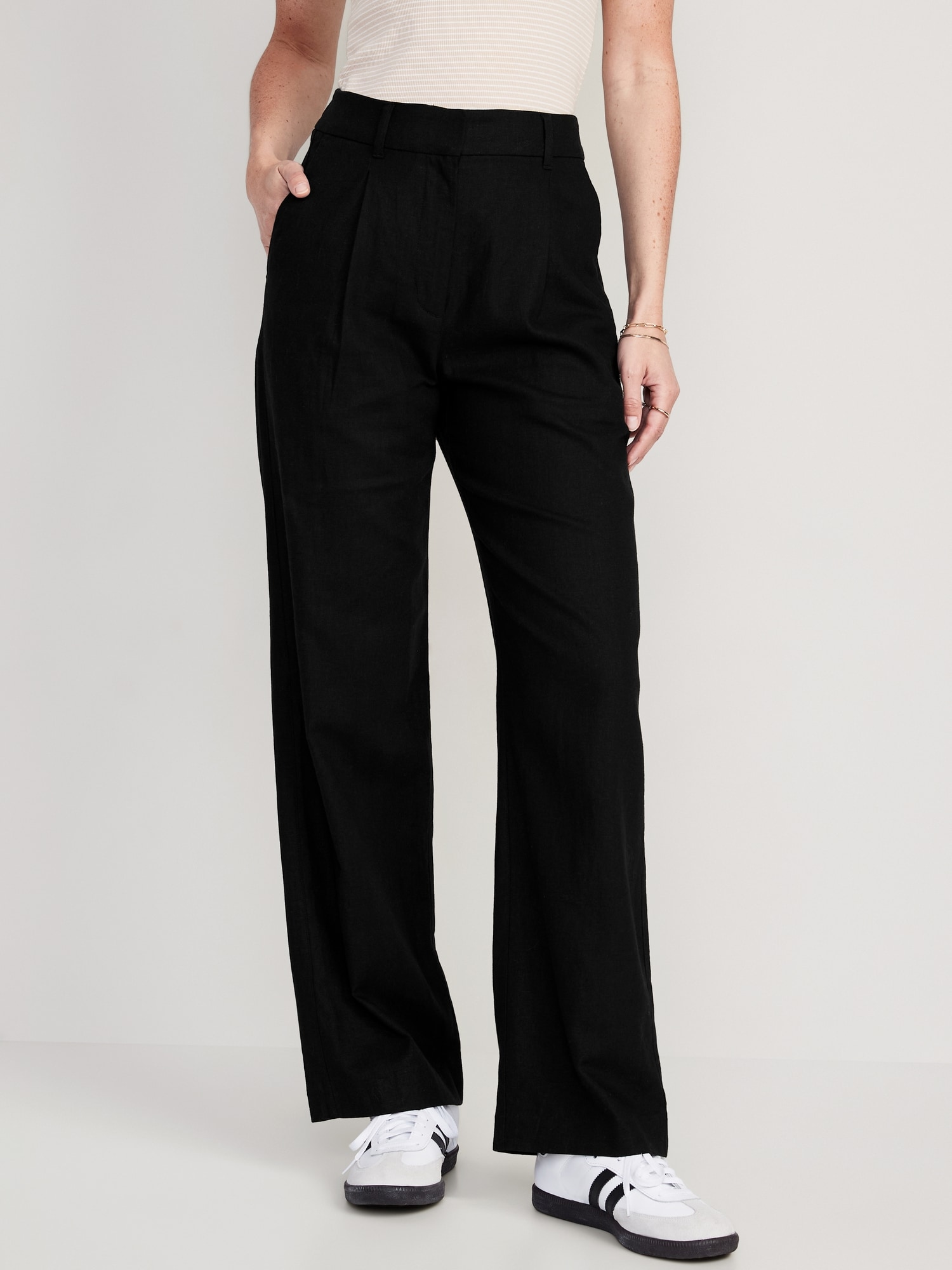 Aggregate more than 66 black linen wide leg pants latest - in.eteachers