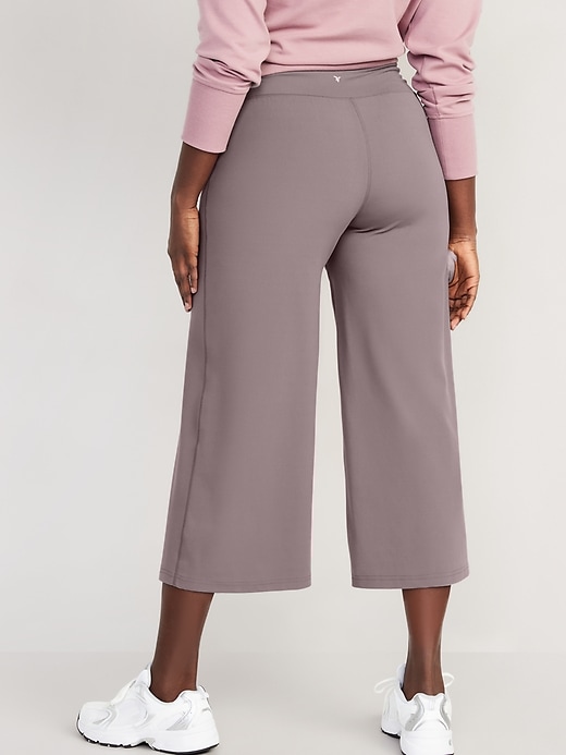 Editor Super High Waisted Straight Cropped Pant | Express