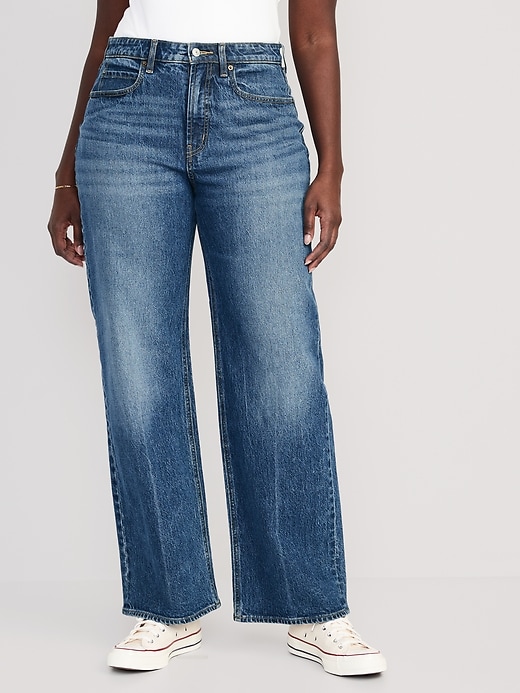 Image number 5 showing, Curvy Extra High-Waisted Sky-Hi Wide-Leg Jeans