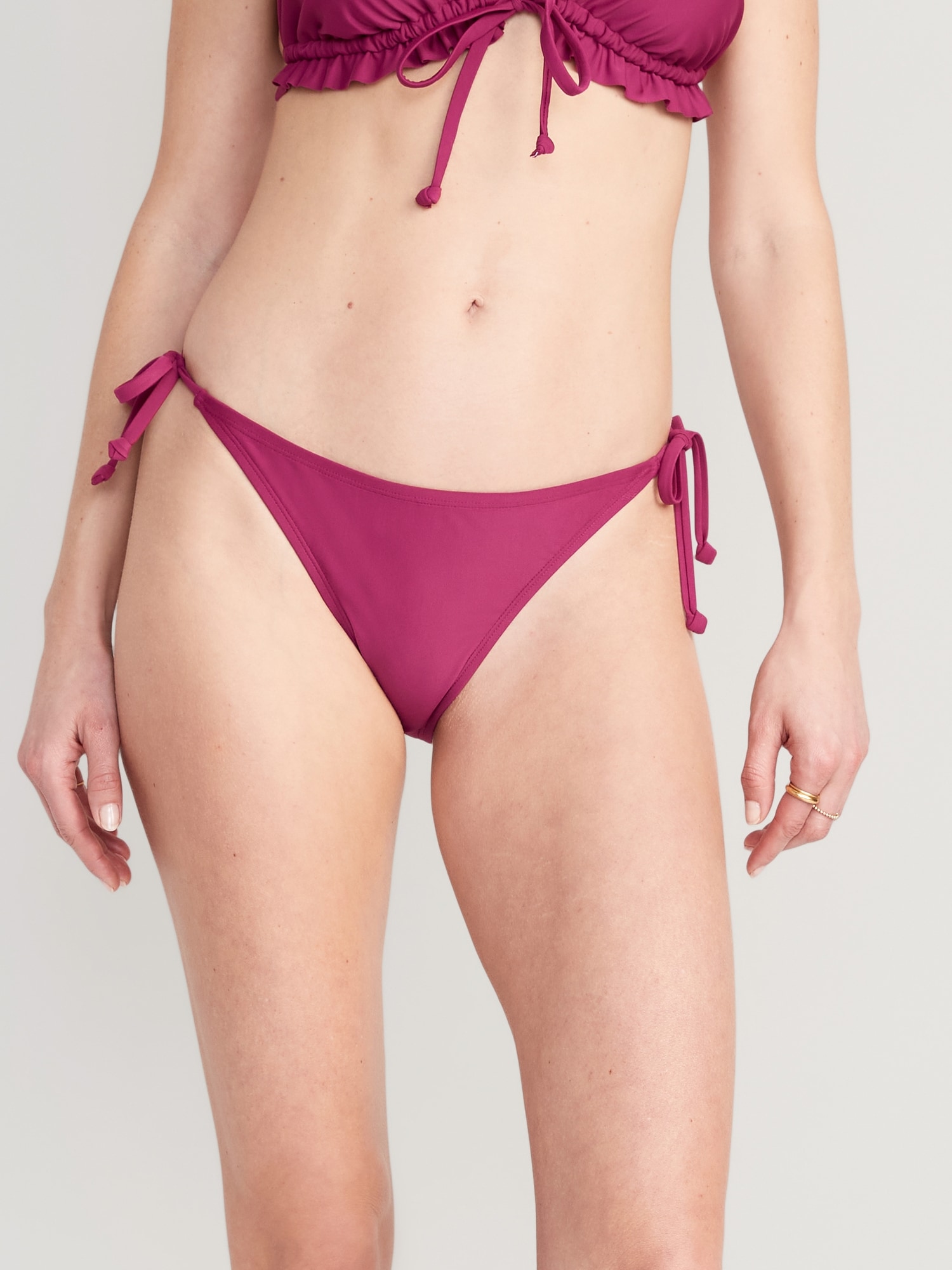 Old Navy Low-Rise String Bikini Swim Bottoms for Women red. 1