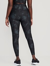 Old Navy Extra High Waisted Powersoft Leggings