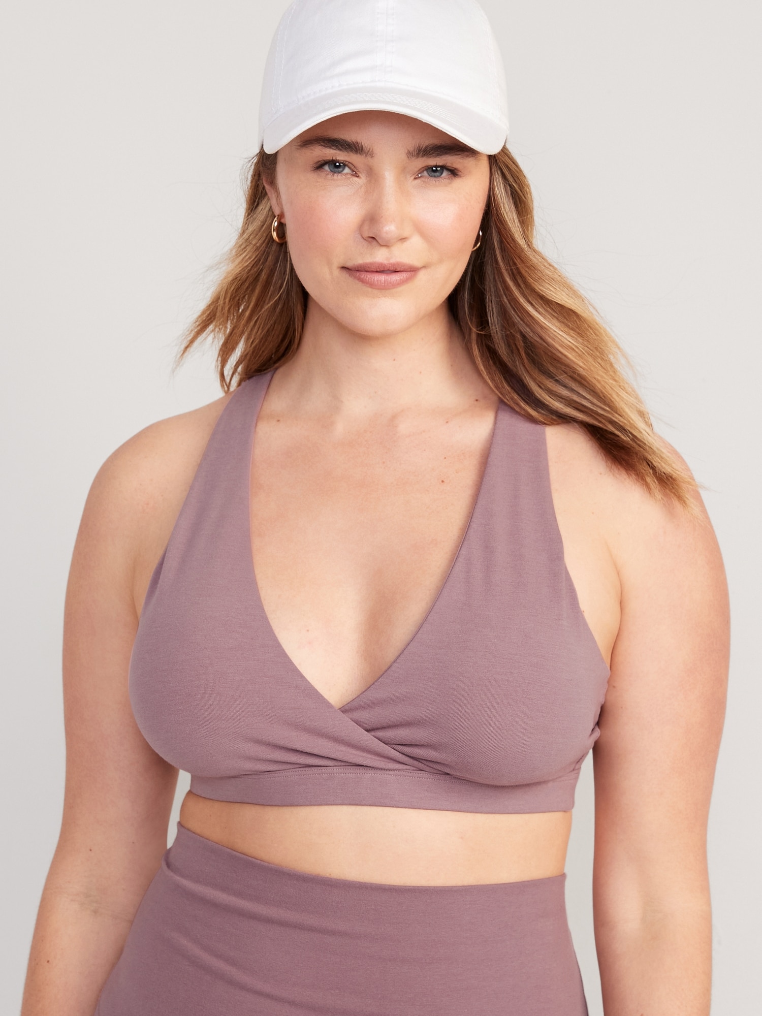 Old Navy Maternity PowerChill Light Support Cross-Front Nursing Sports Bra brown. 1