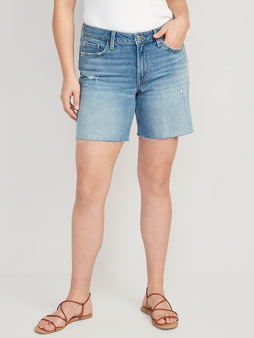 Image number 5 showing, Mid-Rise OG Loose Ripped Cut-Off Jean Shorts -- 7-inch inseam