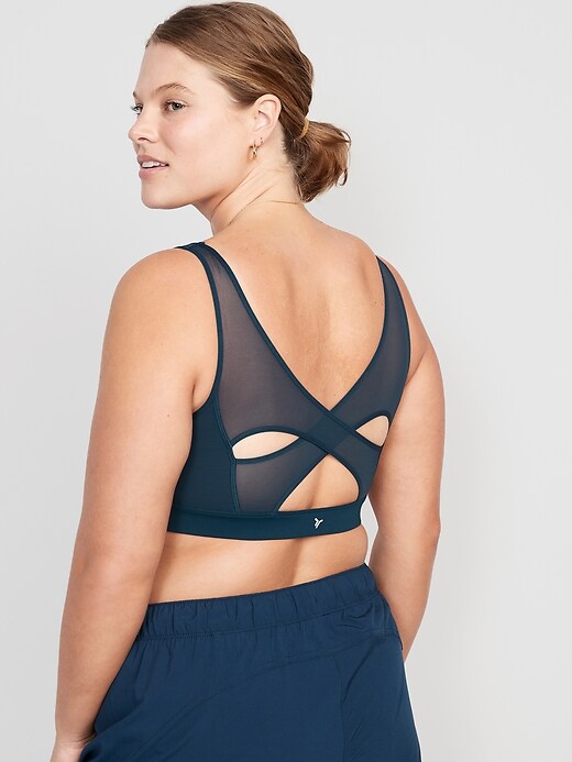 Image number 6 showing, Medium Support PowerSoft Layered-Mesh Sports Bra