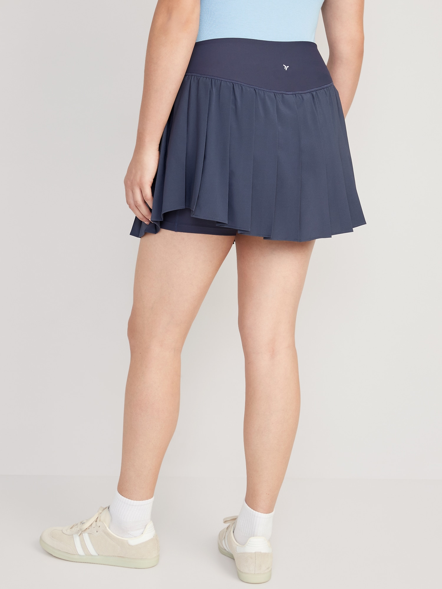 Stride Recycled Polyester High-Waisted Pleated Skort with Liner – MPG Sport  Canada