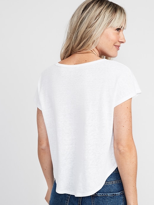 Image number 2 showing, Linen-Blend Crop Voop-Neck T-Shirt