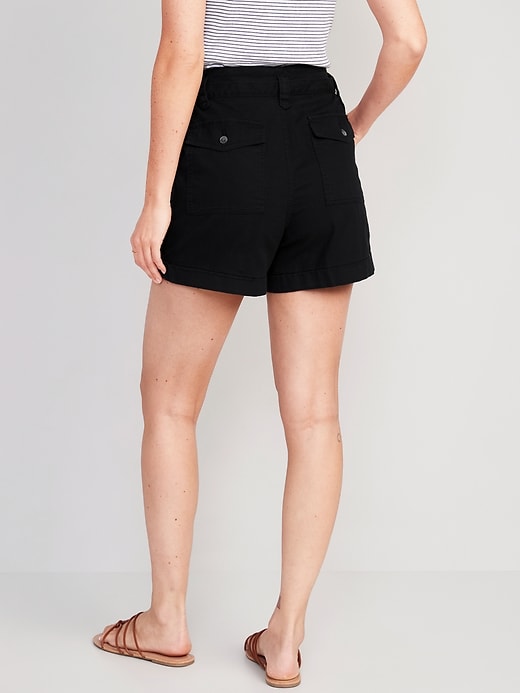 Image number 2 showing, Extra High-Waisted Tie-Front Cargo Workwear Shorts -- 4-inch inseam