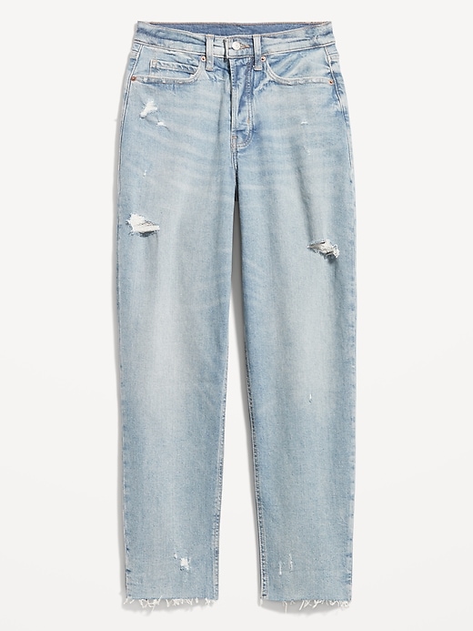 Image number 4 showing, Curvy Extra High-Waisted Button-Fly Straight Cut-Off Jeans