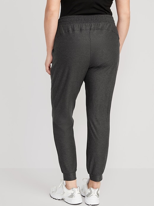 High-Waisted Cloud 94 Soft Ankle Jogger Pants