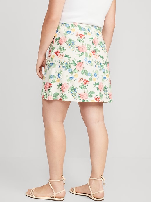 Image number 8 showing, High-Waisted Linen-Blend Mini A-Line Skirt