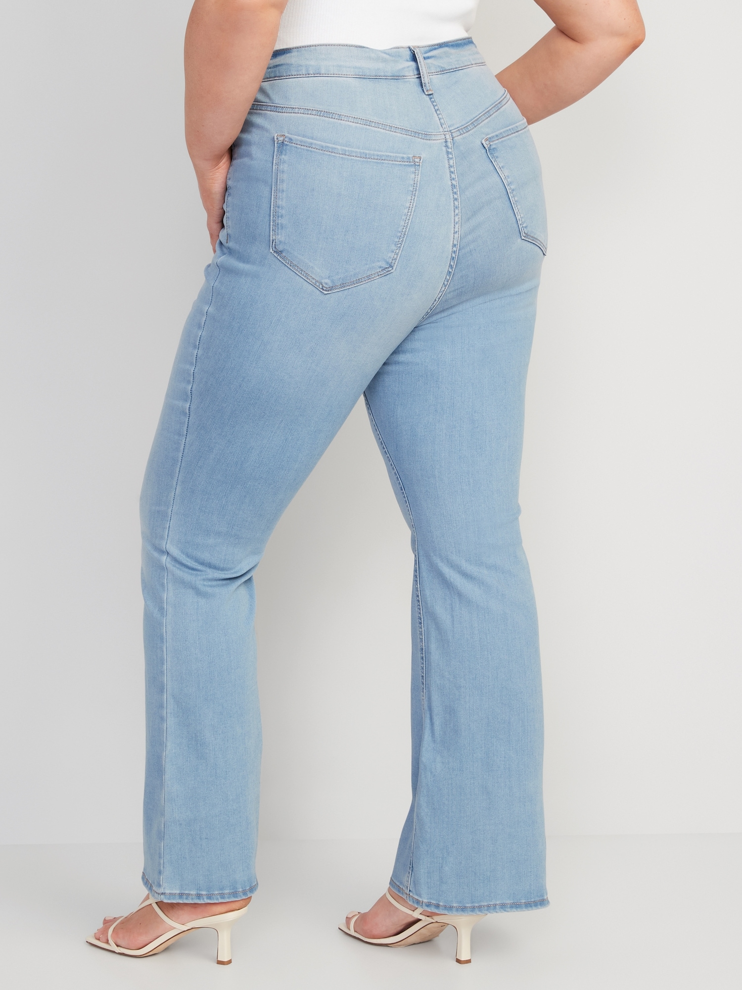 FitsYou 3-Sizes-In-One Extra High-Waisted Flare Jeans for Women | Old Navy