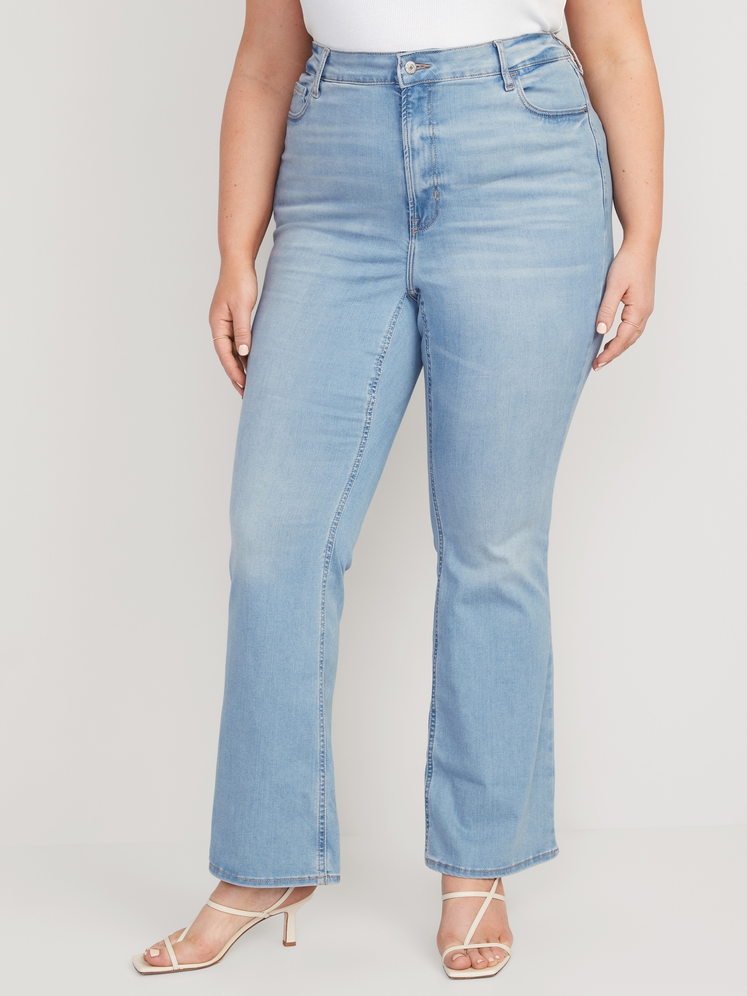 These Fierce Flare Jeans From Gap Are 60% Off Just in Time for Spring