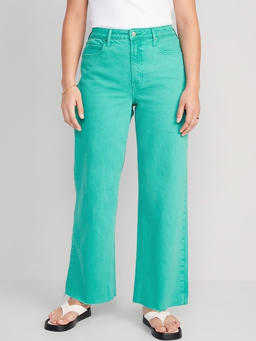 Image number 5 showing, Extra High-Waisted Pop-Color Wide Leg Cut-Off Jeans