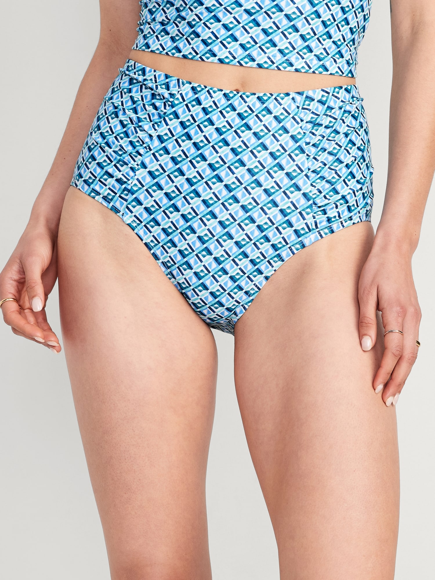 Old Navy High-Waisted Printed Ruched Bikini Swim Bottoms for Women blue. 1
