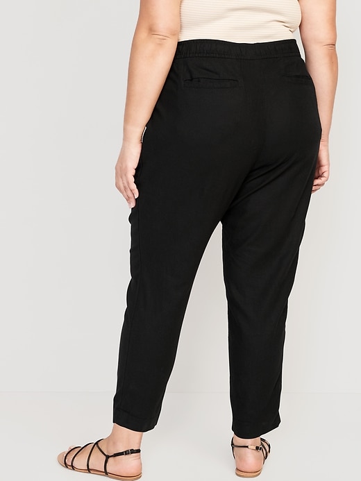Image number 8 showing, High-Waisted Cropped Linen-Blend Tapered Pants