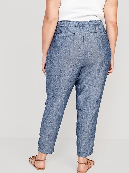 Image number 8 showing, High-Waisted Chambray Cropped Linen-Blend Tapered Pants