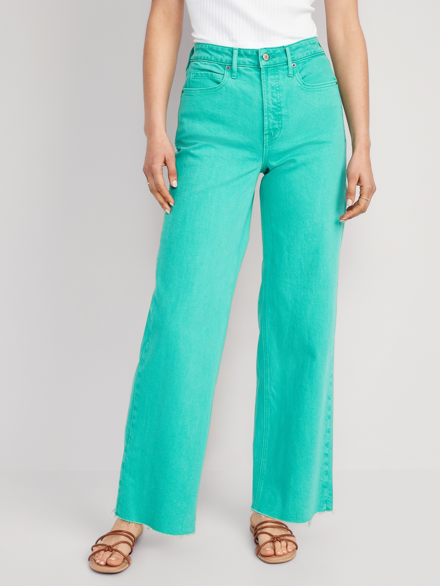 Old Navy Extra High-Waisted Pop-Color Wide Leg Cut-Off Jeans for Women green. 1