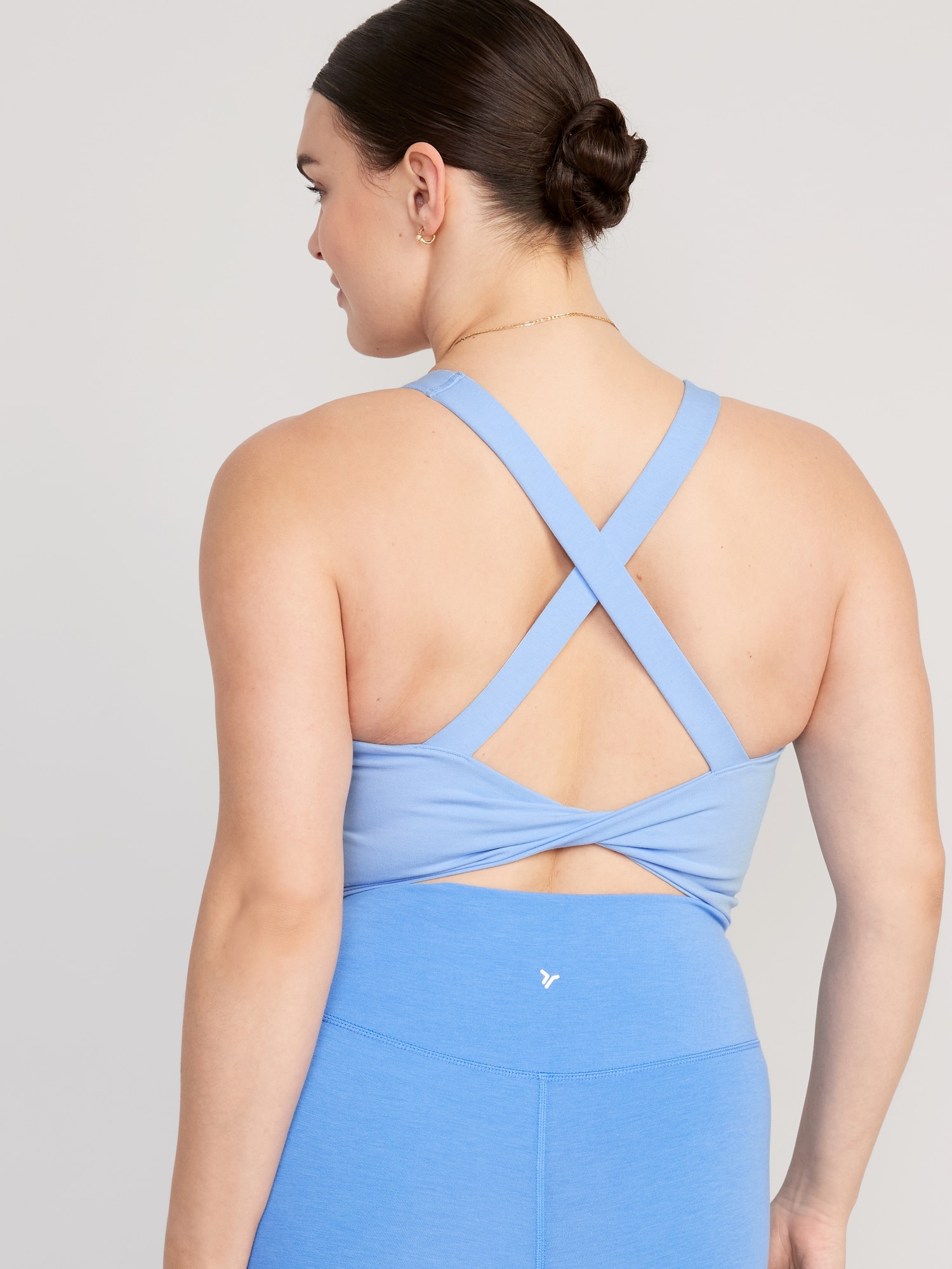 Light Support PowerChill CrossBack Longline Sports Bra Old Navy