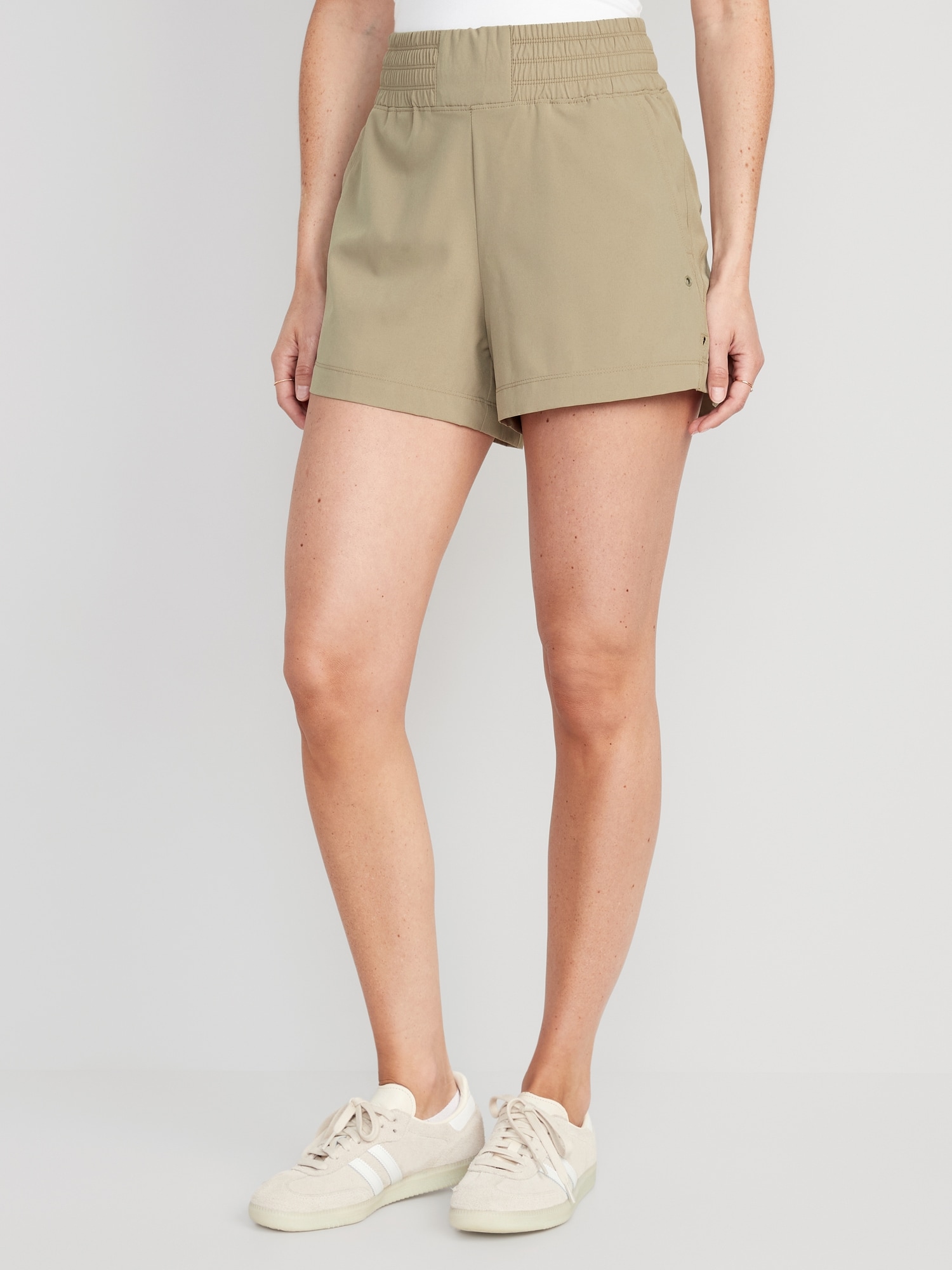 Old Navy - High-Waisted StretchTech Pull-On Shorts for Women - 4