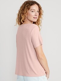 Classic V-Neck T-Shirt – Luxuria & Co.