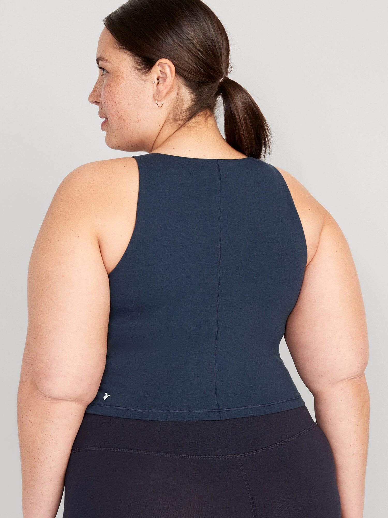 Light Support PowerChill Longline Sports Bra for Women Old Navy