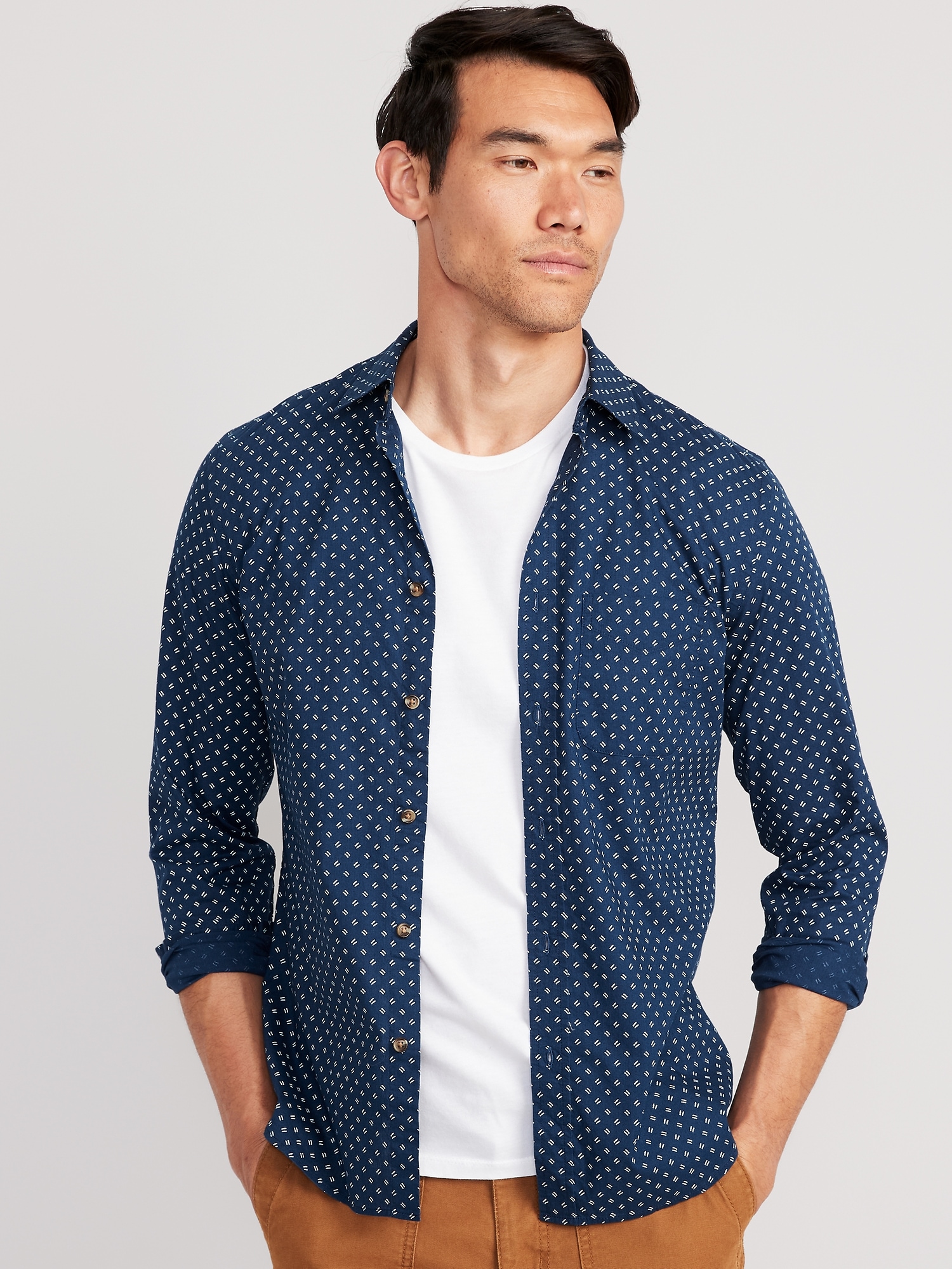 Old Navy Classic-Fit Everyday Shirt for Men blue. 1