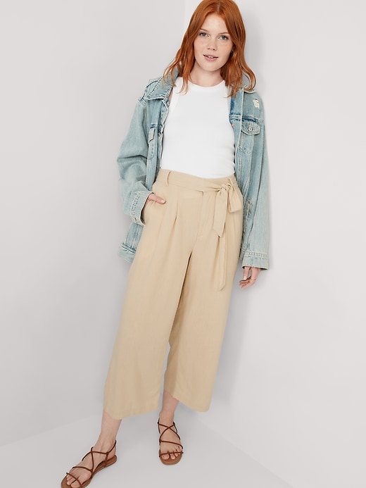Image number 3 showing, High-Waisted Linen-Blend Cropped Wide-Leg Pants