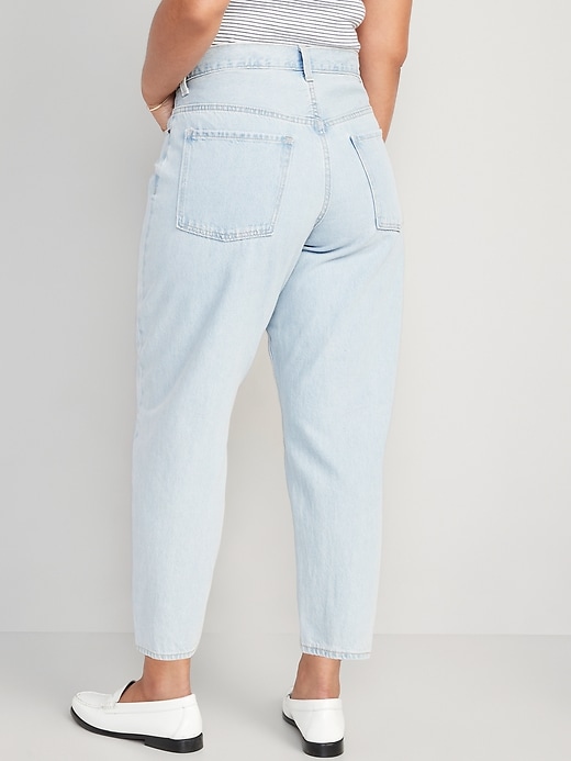 Image number 6 showing, Extra High-Waisted Balloon Ankle Jeans