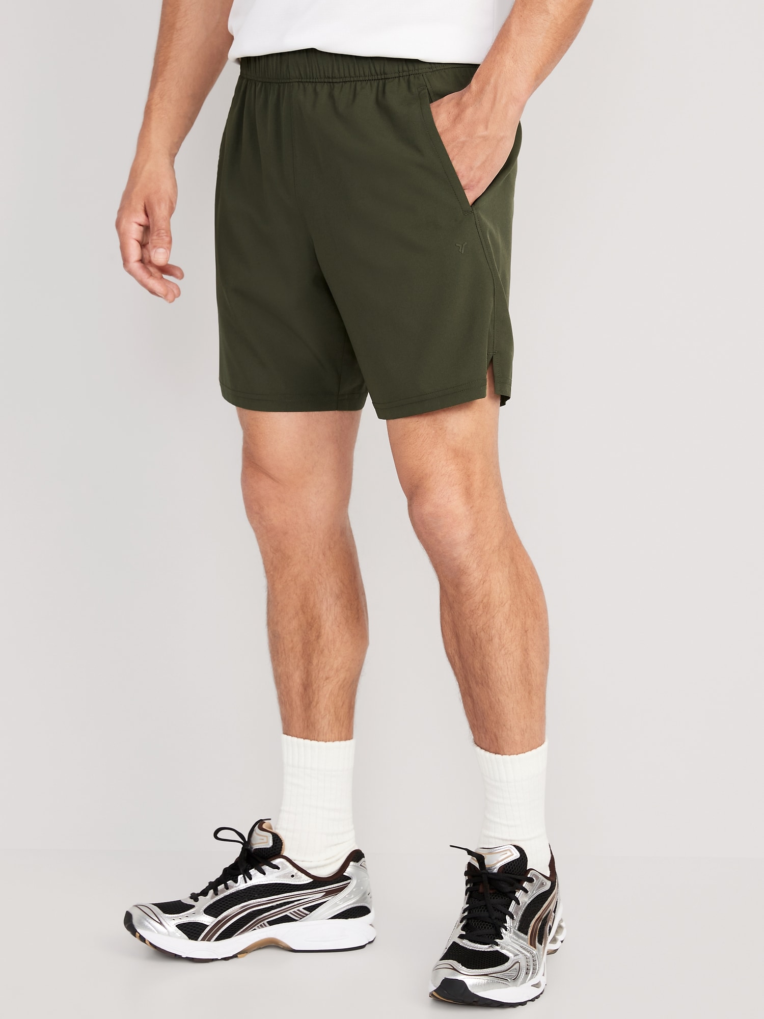 Old Navy Essential Woven Workout Shorts -- 7-inch inseam green. 1