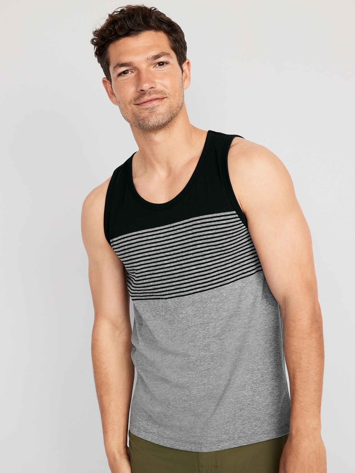 Old Navy Soft-Washed Tank Top for Men gray. 1