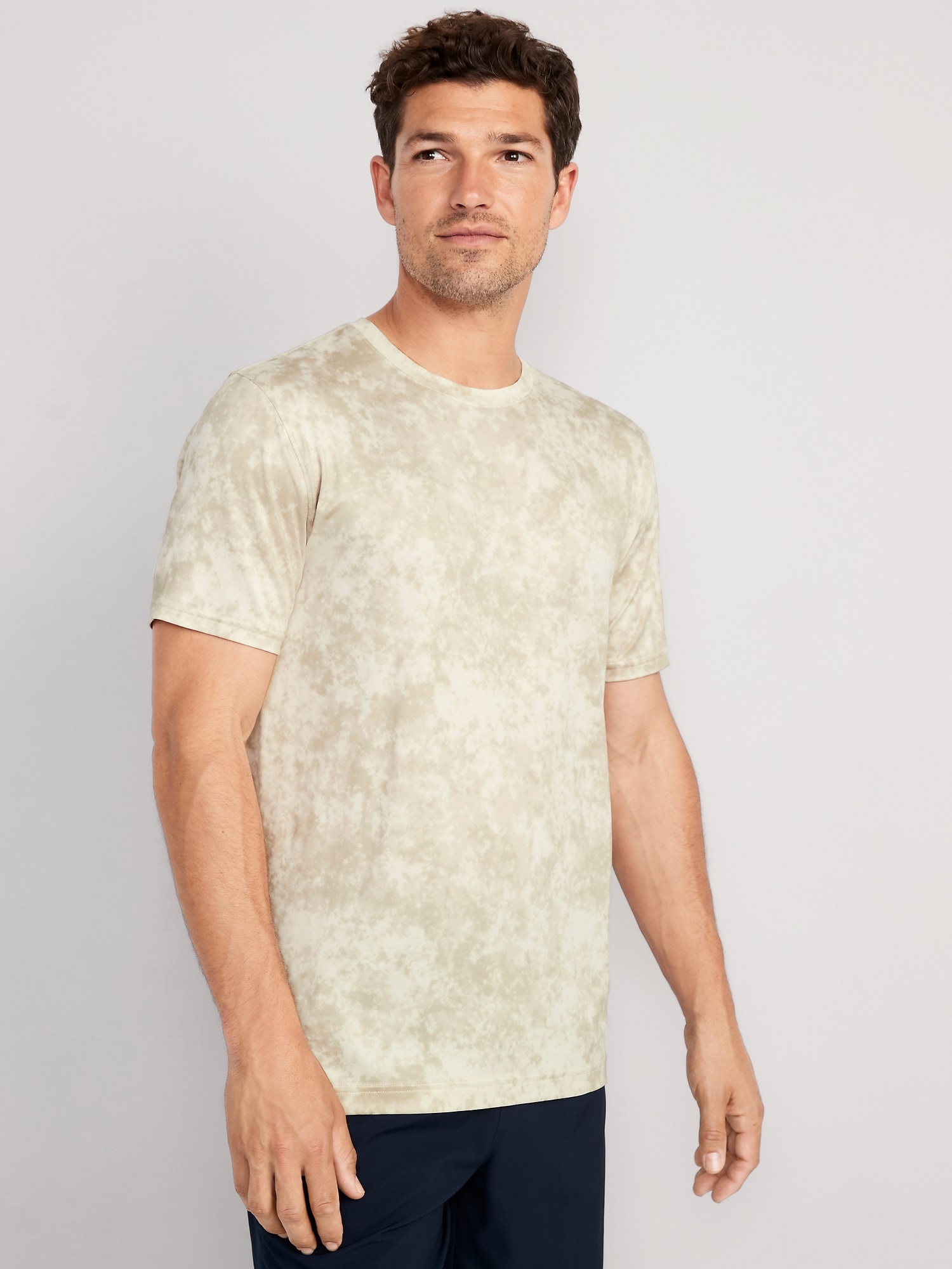 Old Navy Men's Cloud 94 Soft Go-Dry Cool T-Shirt