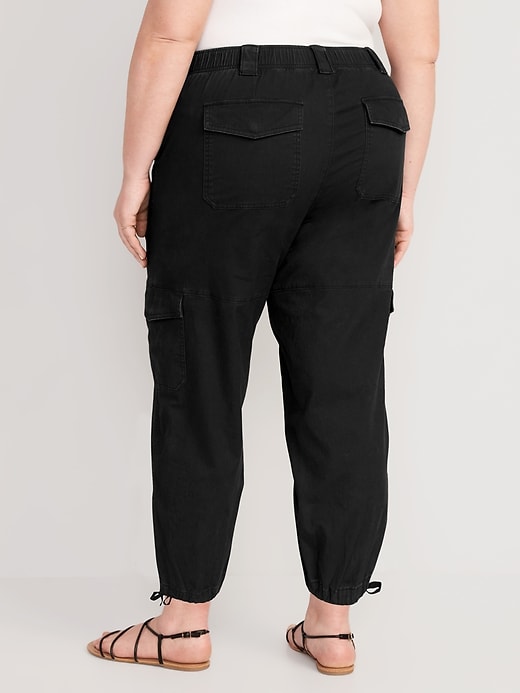 Image number 8 showing, High-Waisted Barrel-Leg Cargo Ankle Pants