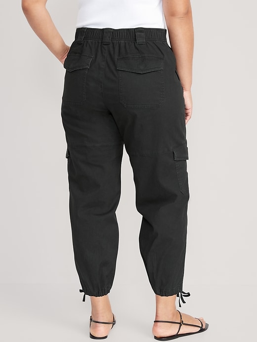 Image number 6 showing, High-Waisted Barrel-Leg Cargo Ankle Pants