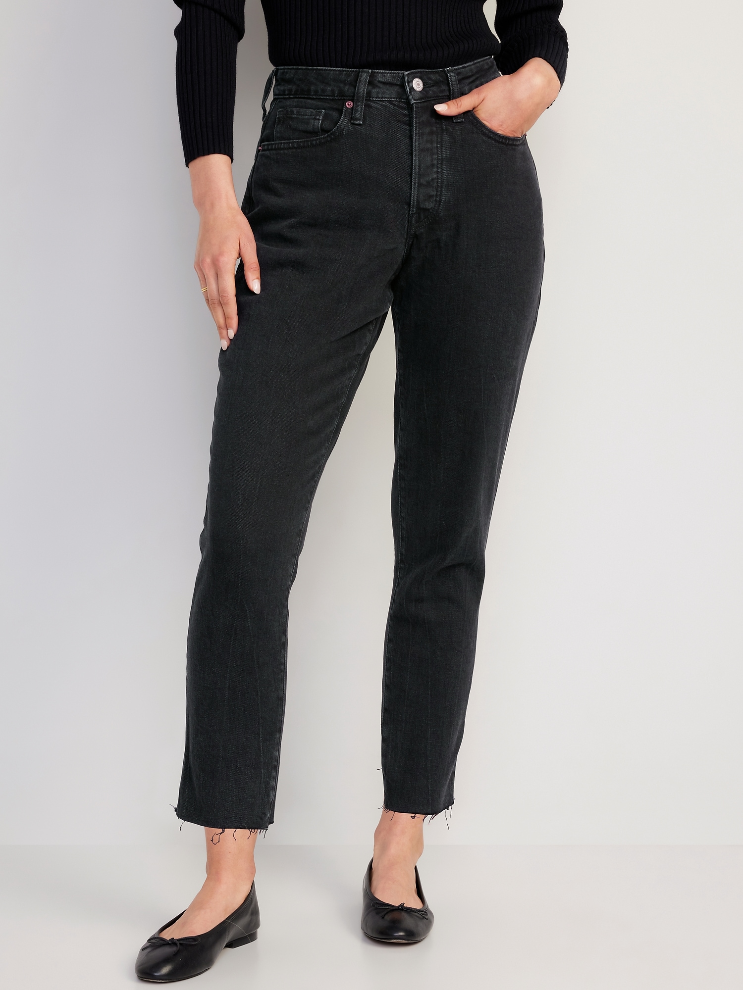 Old Navy Curvy High-Waisted Button-Fly OG Straight Cut-Off Jeans for Women black. 1