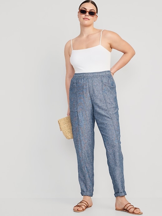 Image number 3 showing, High-Waisted Chambray Cropped Linen-Blend Tapered Pants
