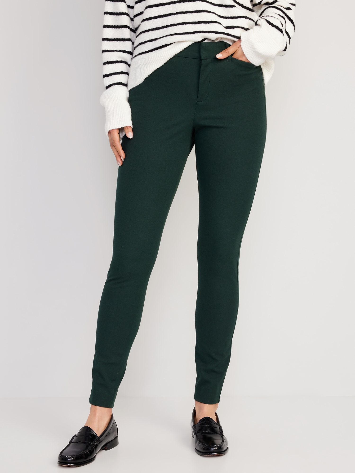 Zara Solid Green Casual Pants Size XS - 39% off
