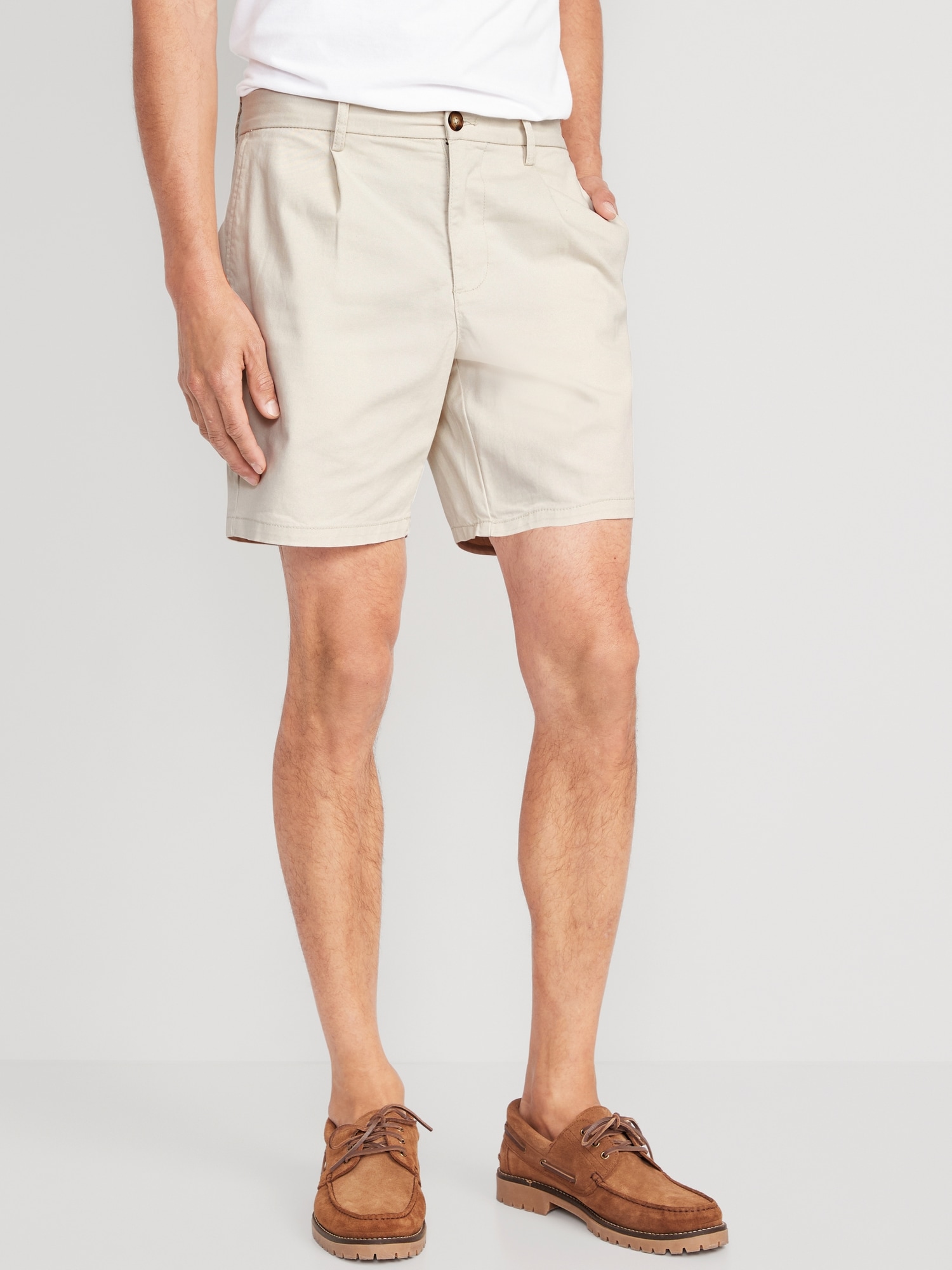 Old Navy Slim Built-In Flex Ultimate Chino Pleated Shorts -- 7-inch inseam beige. 1