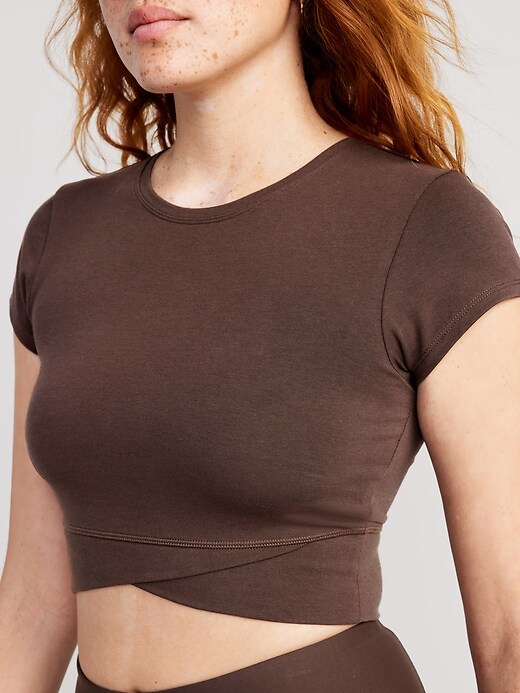 Image number 4 showing, PowerChill Cropped Cross-Front T-Shirt