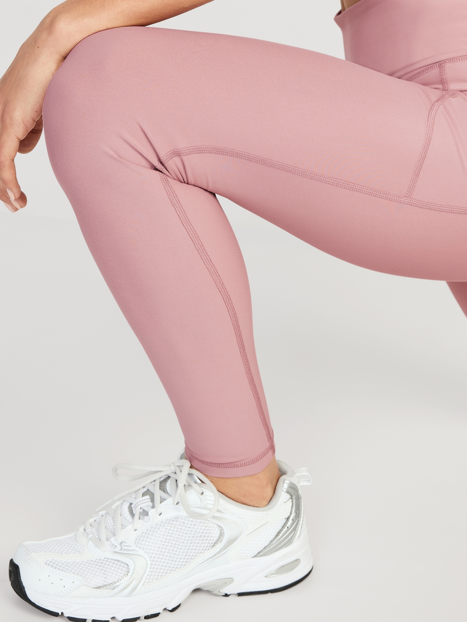 Lululemon Pink Leggings- Size 4 (Inseam 24.5”) – The Saved Collection