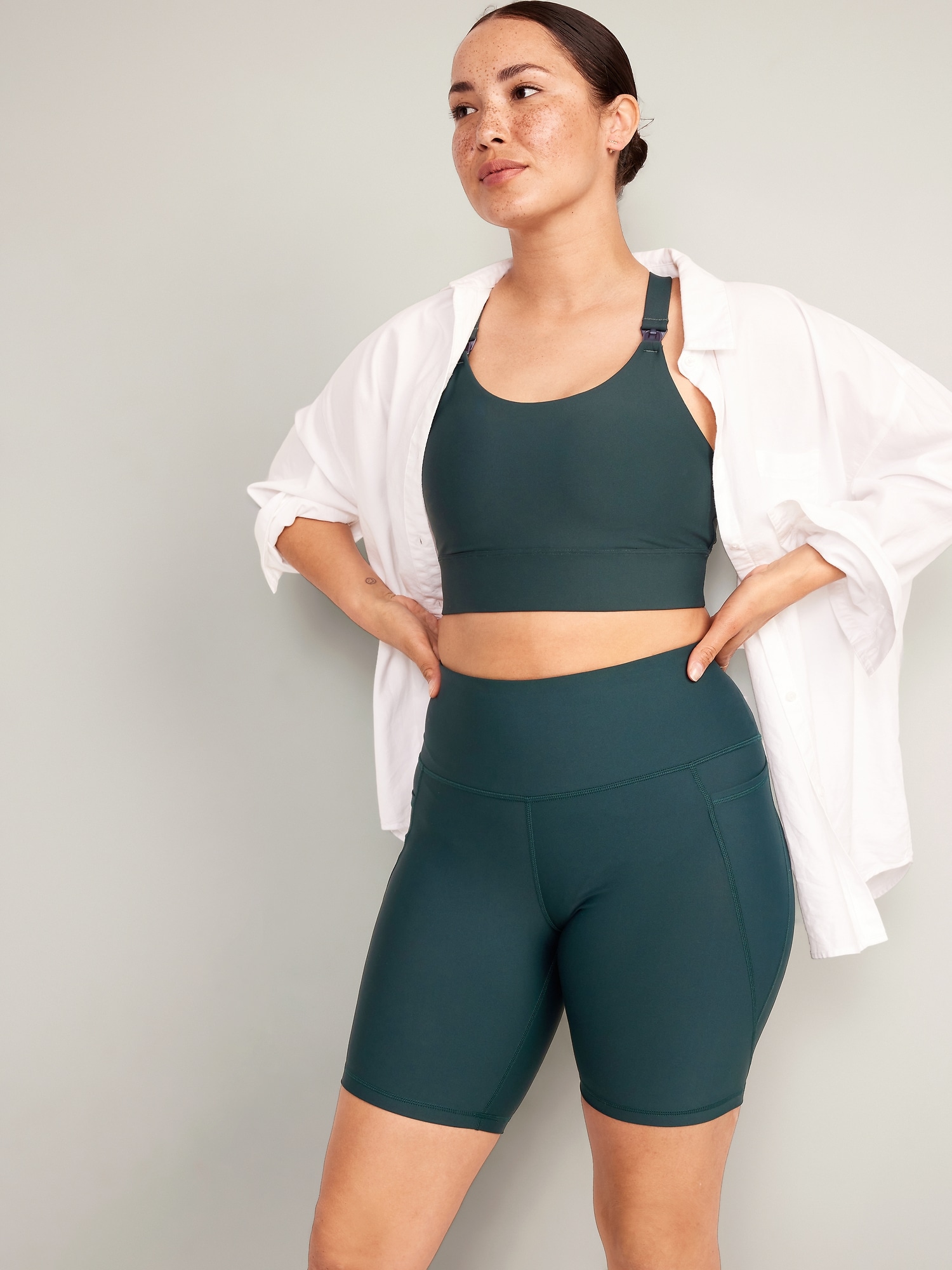 Save Over 77% Off Size-Inclusive Sports Bras at Nordstrom, Old Navy,  Athleta and More
