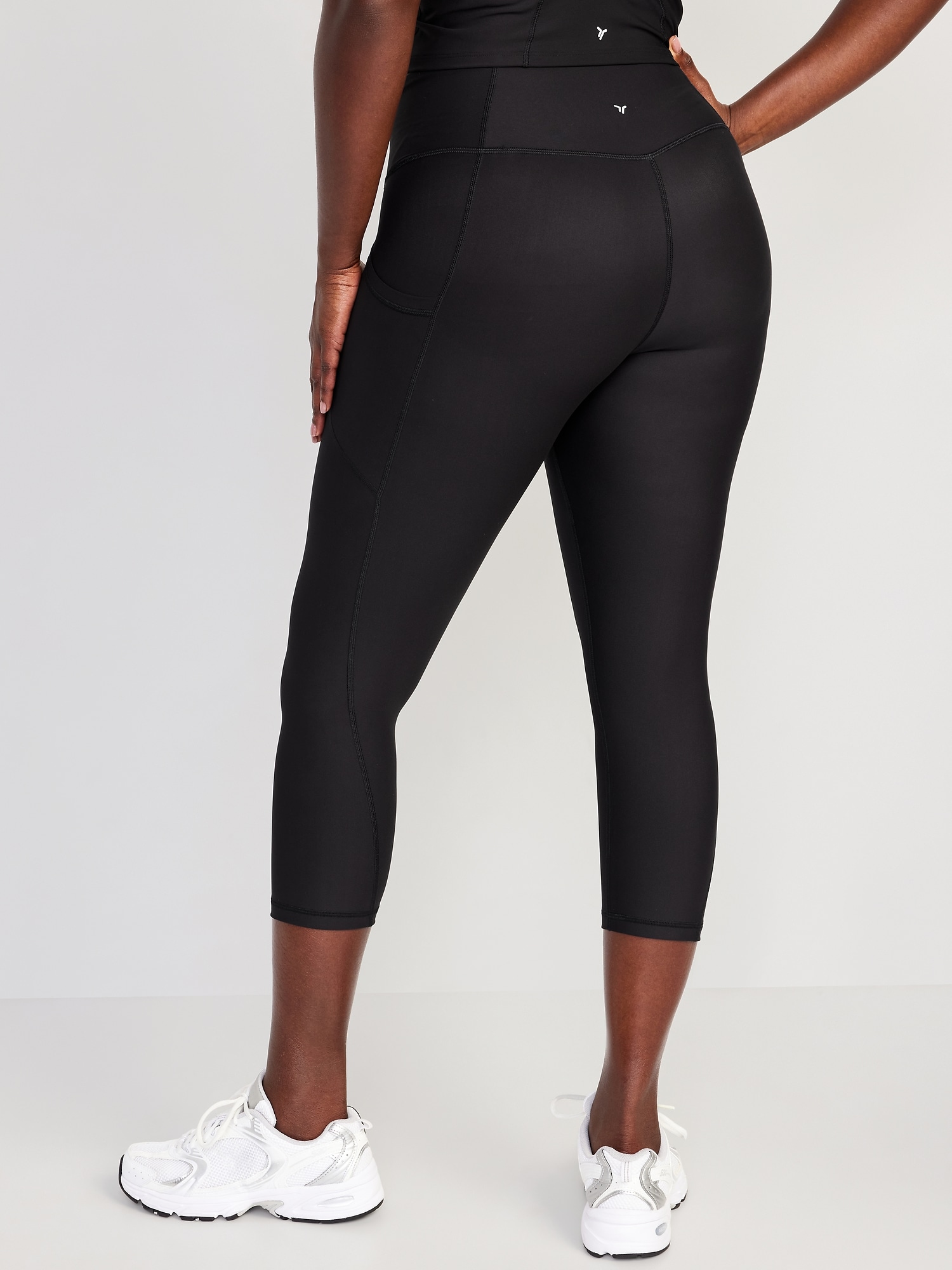 Nike Dri-Fit Womens Black Capri Crop Pants Running Leggings Size Medium