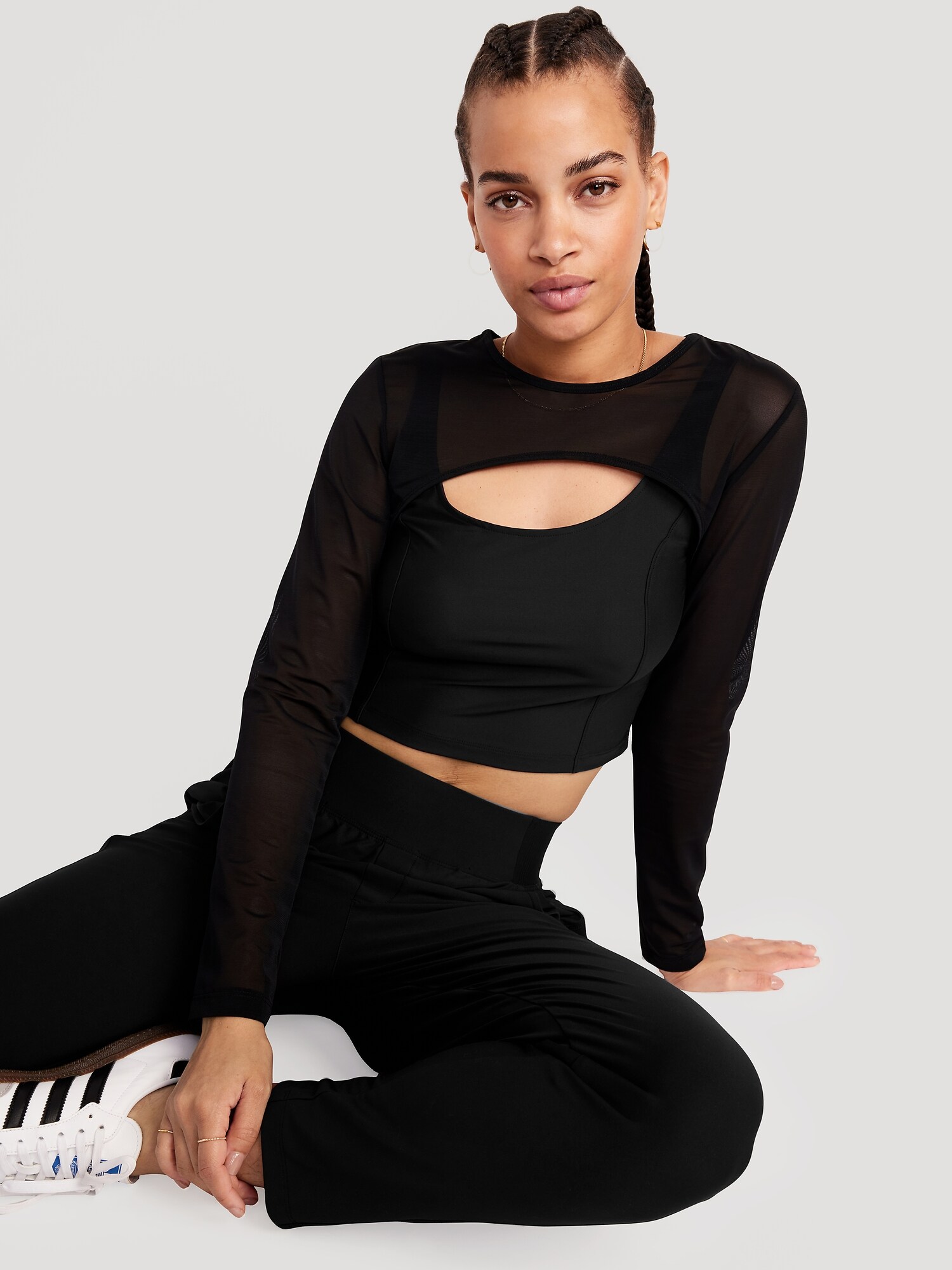PowerSoft 2-in-1 Mesh-Sleeve Crop Top | Old Navy