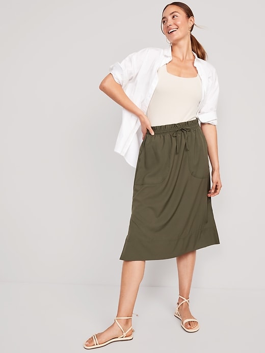 Image number 3 showing, High-Waisted StretchTech Packable Midi Skirt
