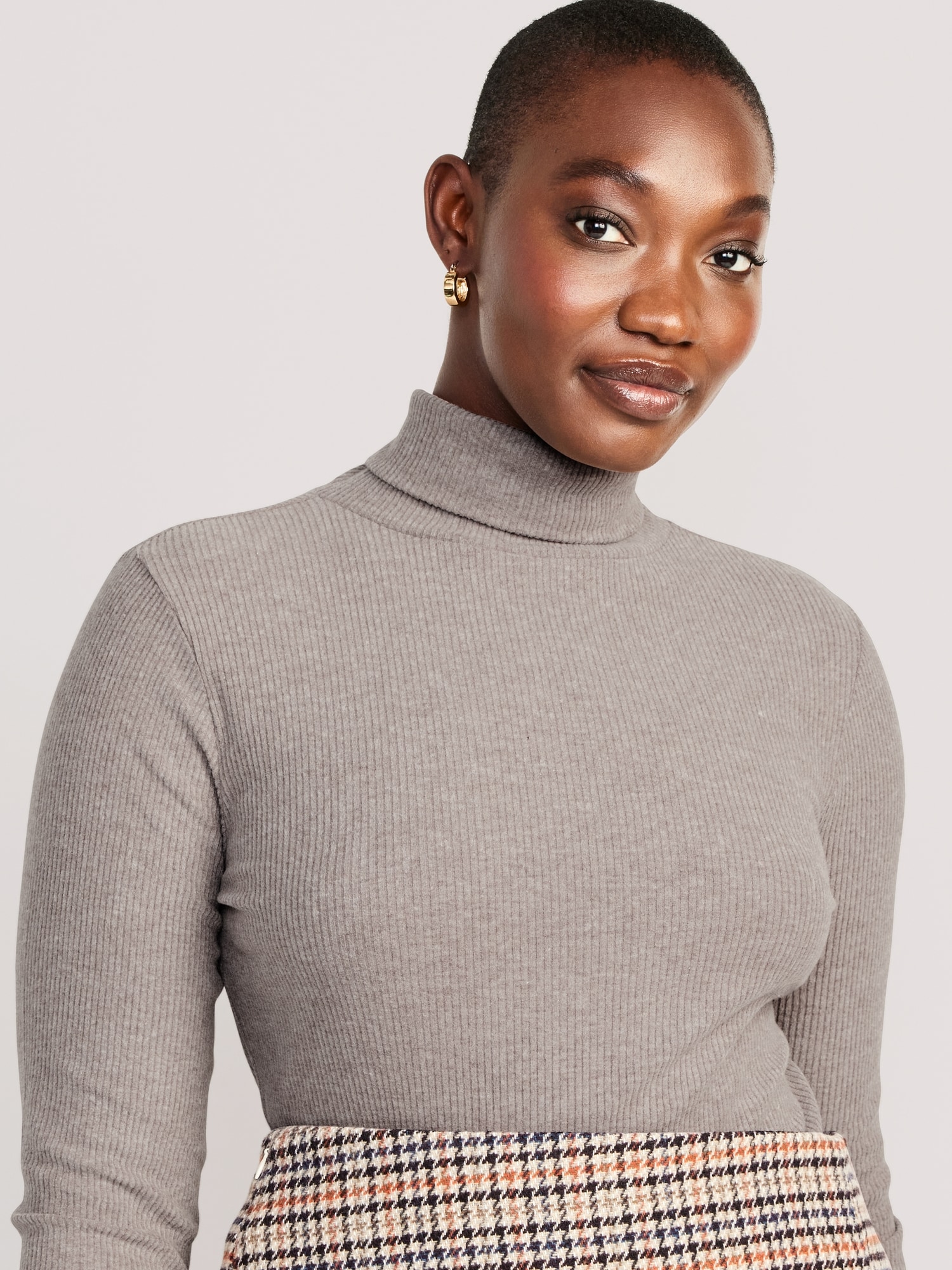 Fitted Plush Rib-Knit Turtleneck | Old Navy