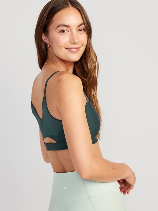Up to 50% off leggings, sports bras + tops - Peachy Lean