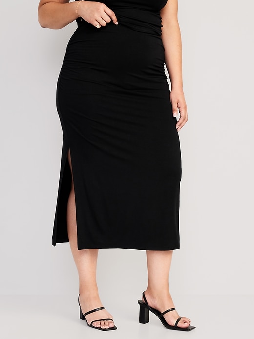 Image number 7 showing, High-Waisted Ruched Maxi Skirt