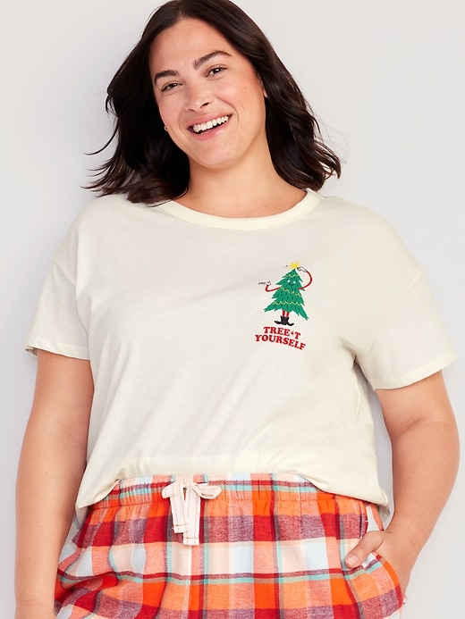 Image number 7 showing, Matching Holiday-Graphic T-Shirt