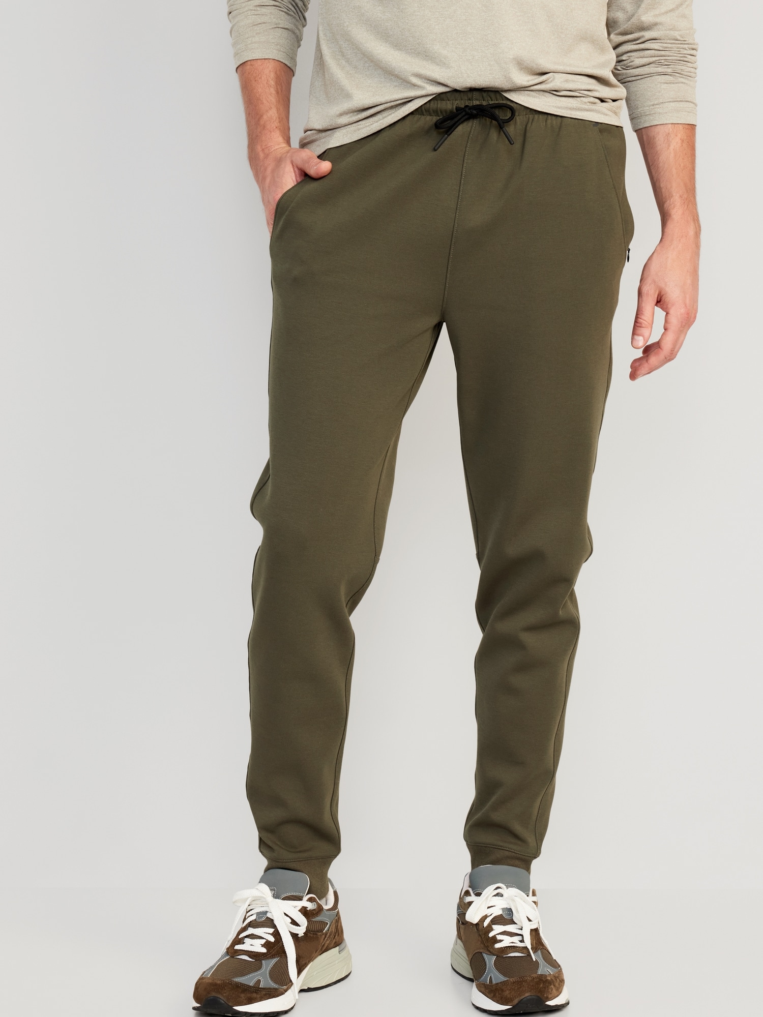 Dynamic Fleece Hidden-Pocket Jogger Sweatpants for Men