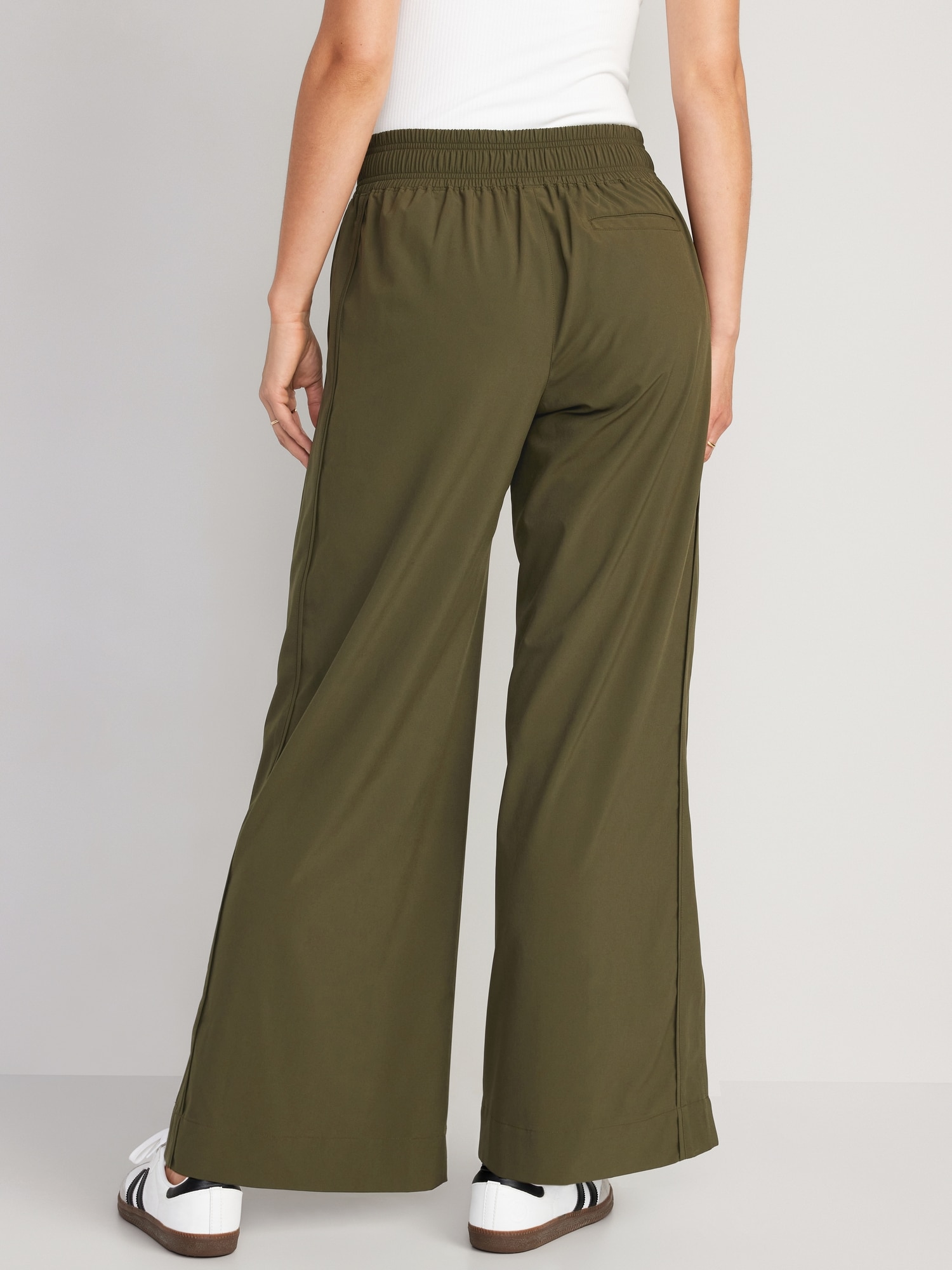 Old Navy High-Waisted StretchTech Wide-Leg Cargo Pants